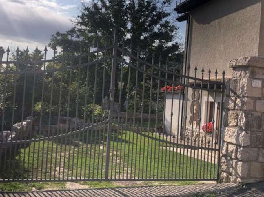 Willa A Due Passi Dai Lupi Civitella Alfedena Zewnętrze zdjęcie
